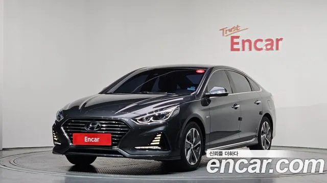 Hyundai Sonata 2018 — photo 1