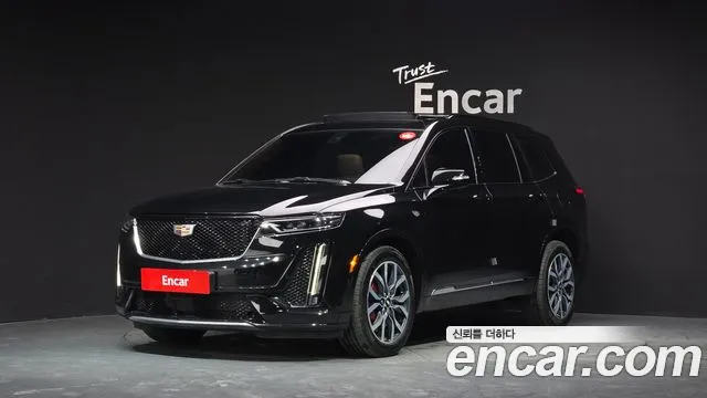Cadillac XT6 2023 — photo 1