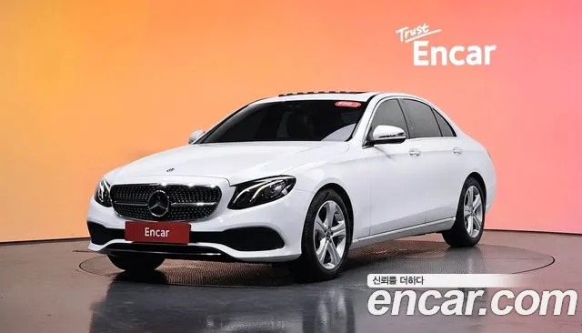 Mercedes-Benz E-Class 2017 — photo 1