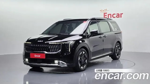 Kia Canival 2024 — photo 1