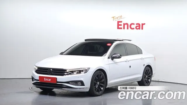 Volkswagen Passat 2021 — photo 1
