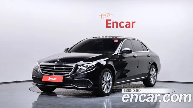 Mercedes-Benz E-Class 2018 — photo 1