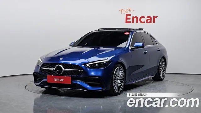 Mercedes-Benz C-Class 2023 — photo 1