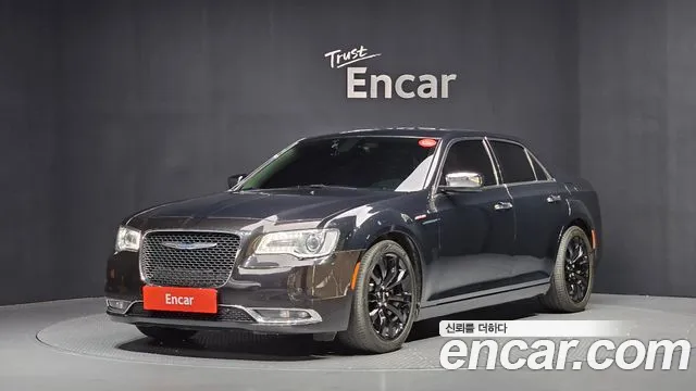 Chrysler 300C 2015 — photo 1