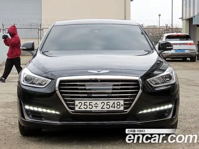 Genesis EQ900 2016 — photo 1