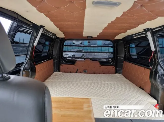 Hyundai Starex 2020 — photo 1