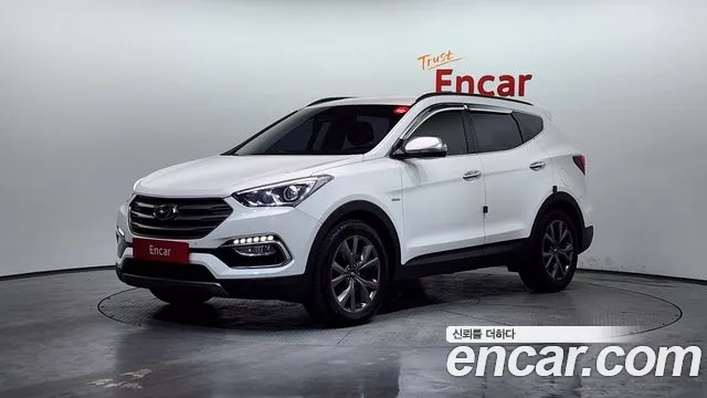 Hyundai Santafe 2017 — photo 1