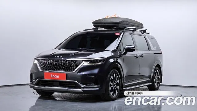 Kia Canival 2022 — photo 1