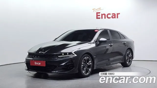Kia K5 2020 — photo 1