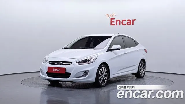 Hyundai Accent 2014 — photo 1