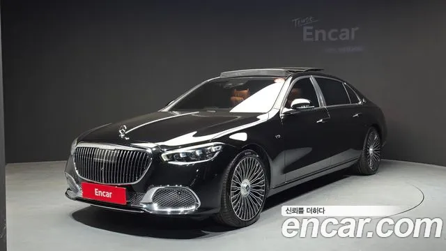 Mercedes-Benz S-Class 2023 — photo 1