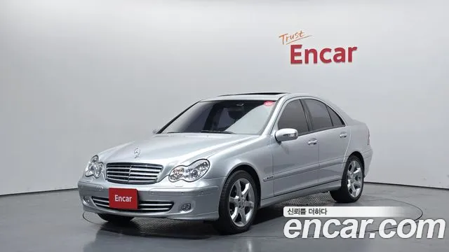 Mercedes-Benz C-Class 2007 — photo 1