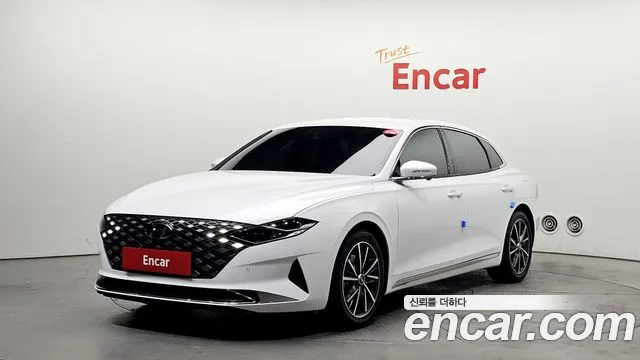 Hyundai Grandeur 2023 — photo 1