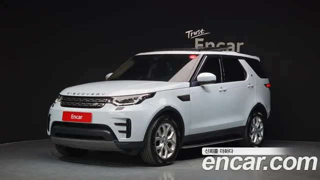 Land Rover Discovery 2019 — photo 1