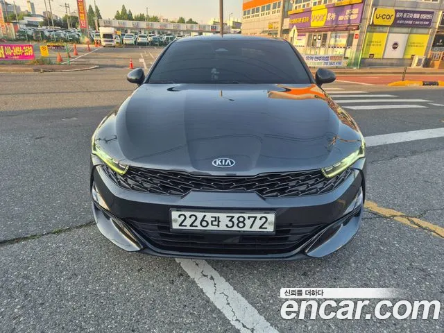 Kia K5 2020 — photo 1