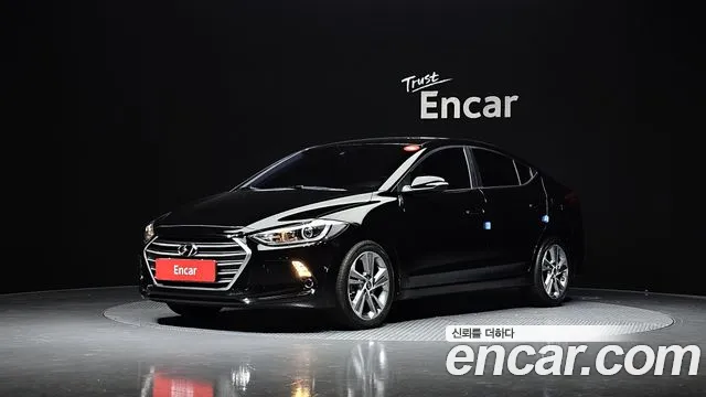 Hyundai AVANTE 2018 — photo 1