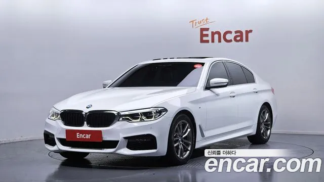 BMW 5-Series 2020 — photo 1