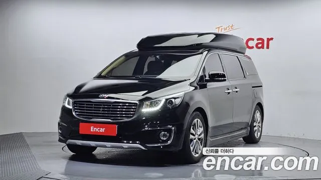 Kia Canival 2018 — photo 1