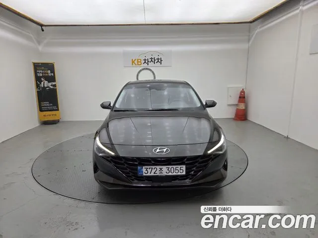 Hyundai AVANTE 2021 — photo 1