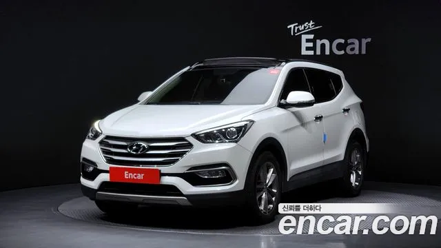 Hyundai Santafe 2017 — photo 1