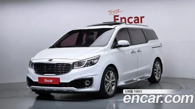Kia Canival 2016 — photo 1