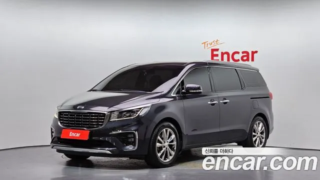 Kia Canival 2019 — photo 1