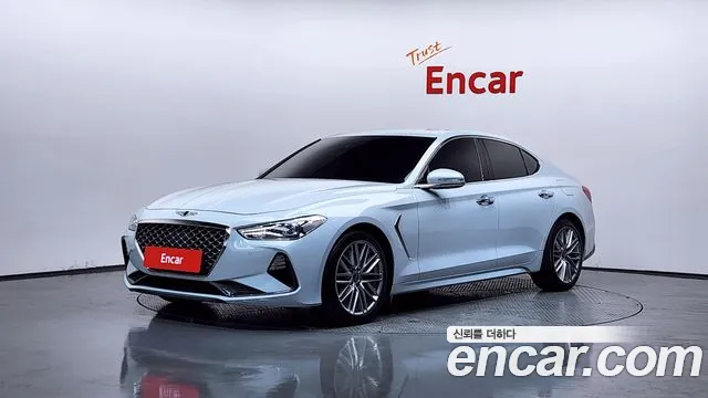 Genesis G70 2020 — photo 1