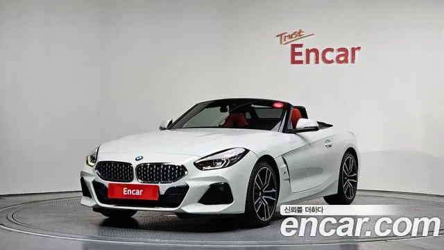 BMW Z4 2019 — photo 1