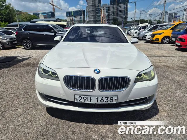 BMW 5-Series 2012 — photo 1