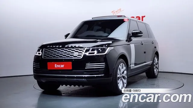 Land Rover Range Rover 2019 — photo 1