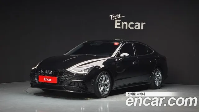 Hyundai Sonata 2022 — photo 1