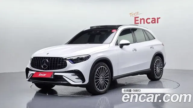 Mercedes-Benz GLC-Class 2026 — photo 1