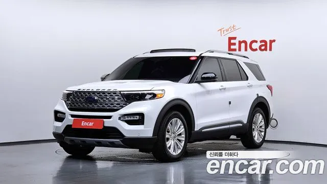 Ford Explorer 2020 — photo 1