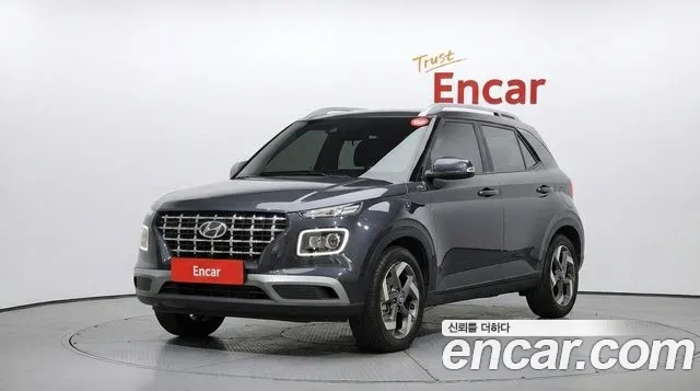Hyundai Venue 2022 — photo 1