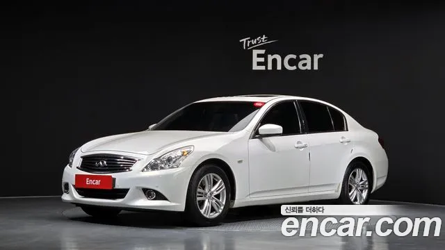 Infiniti G 2013 — photo 1