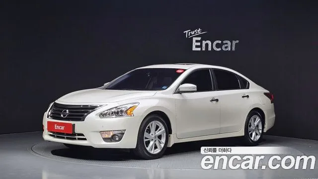 Nissan Altima 2015 — photo 1