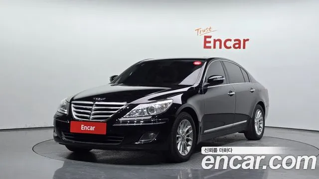 Hyundai Genesis 2010 — photo 1