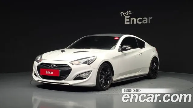 Hyundai Genesis 2012 — photo 1