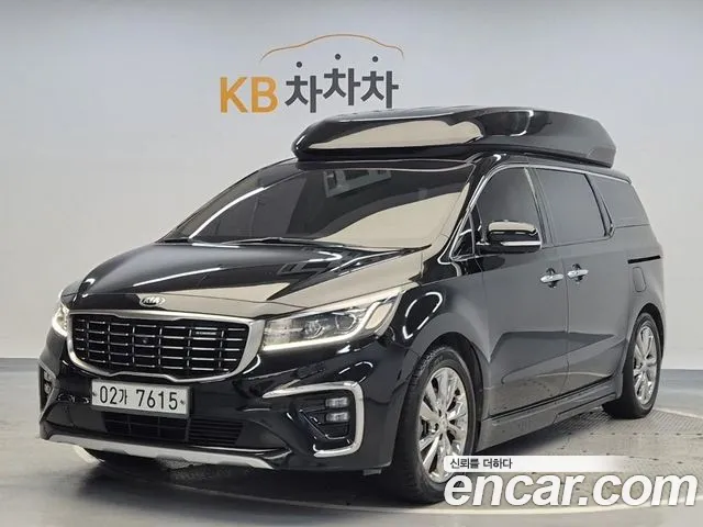 Kia Canival 2019 — photo 1