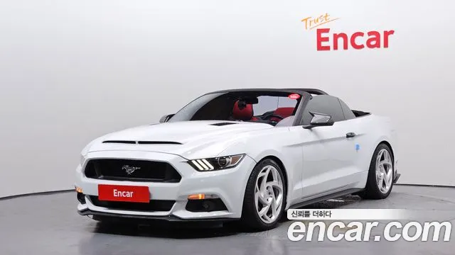 Ford Mustang 2015 — photo 1
