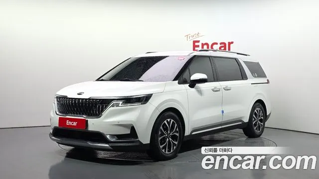 Kia Canival 2021 — photo 1