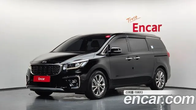 Kia Canival 2020 — photo 1