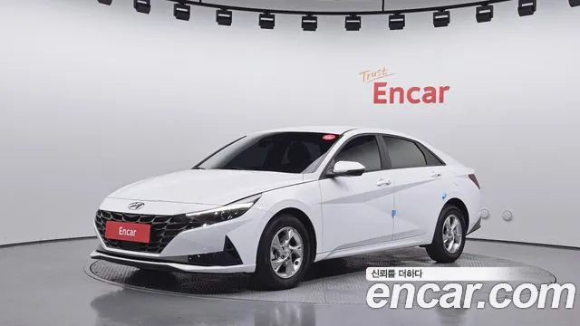 Hyundai AVANTE 2023 — photo 1