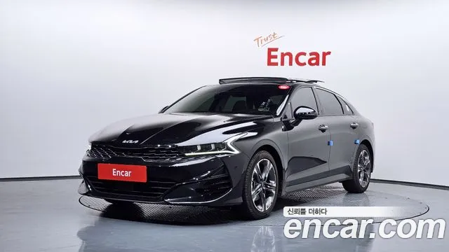 Kia K5 2022 — photo 1