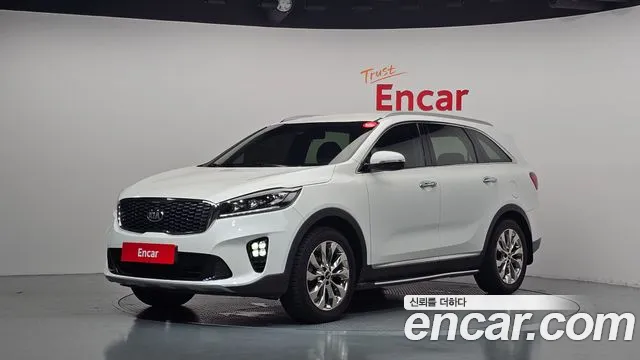 Kia Sorento 2018 — photo 1