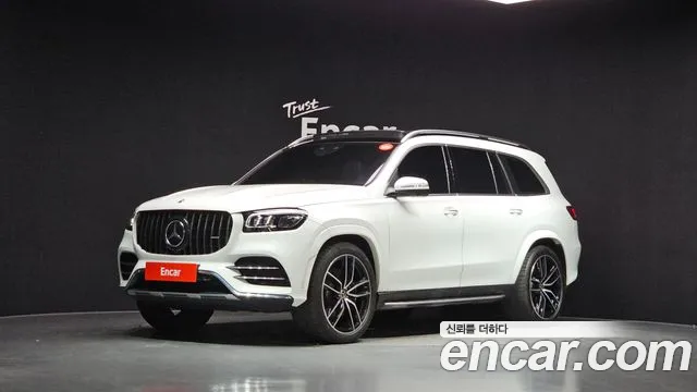 Mercedes-Benz GLS-Class 2023 — photo 1
