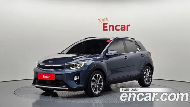 Kia Stonic 2018 — photo 1