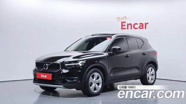Volvo XC40 2019 — photo 1