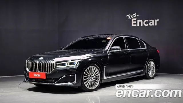 BMW 7-Series 2020 — photo 1