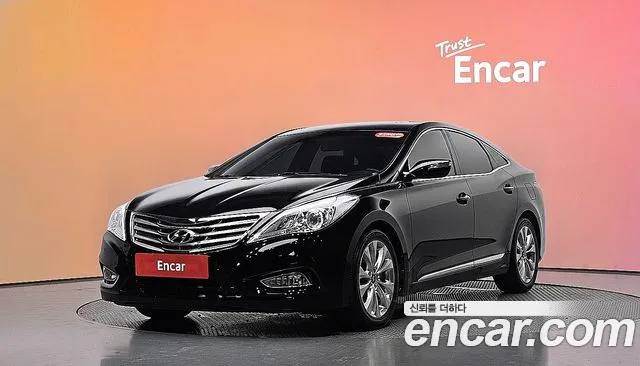 Hyundai Grandeur 2011 — photo 1